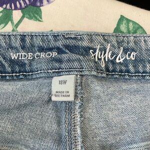Style & Co. Women's Wide Leg Crop Jeans - Acid Wash Light Blue - Size 18W